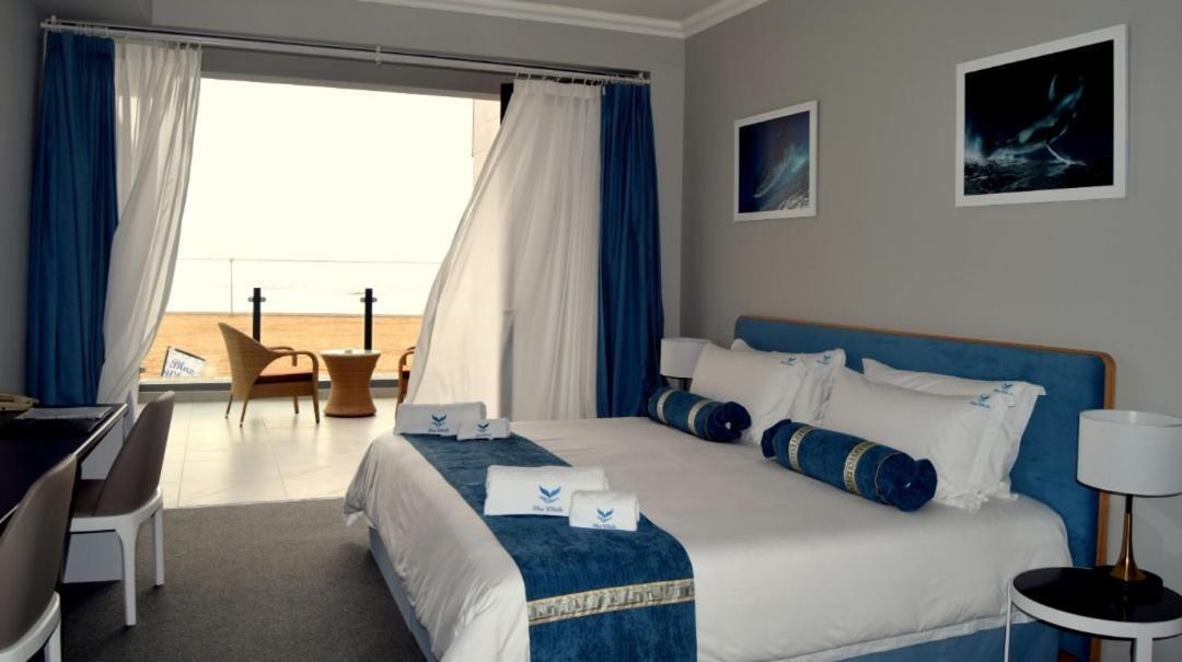 Blue Whale Hotels วัลวิสเบย์ ภายนอก รูปภาพ